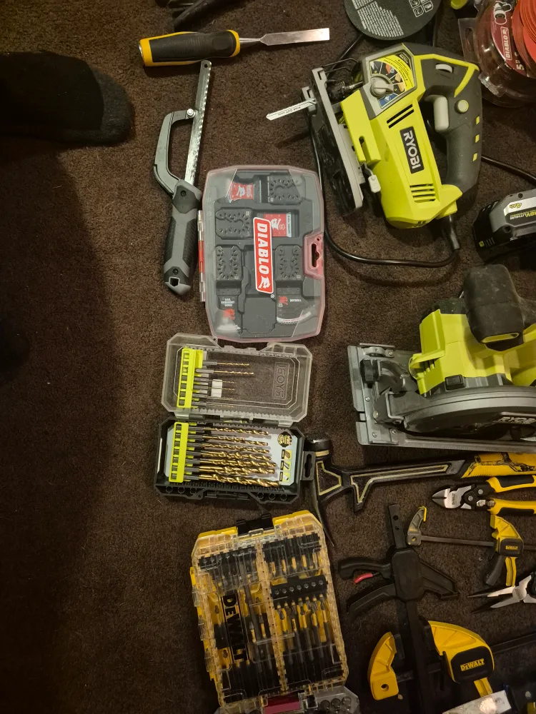 Ryobi & DeWalt Power Tools Bundle image indicator(6)