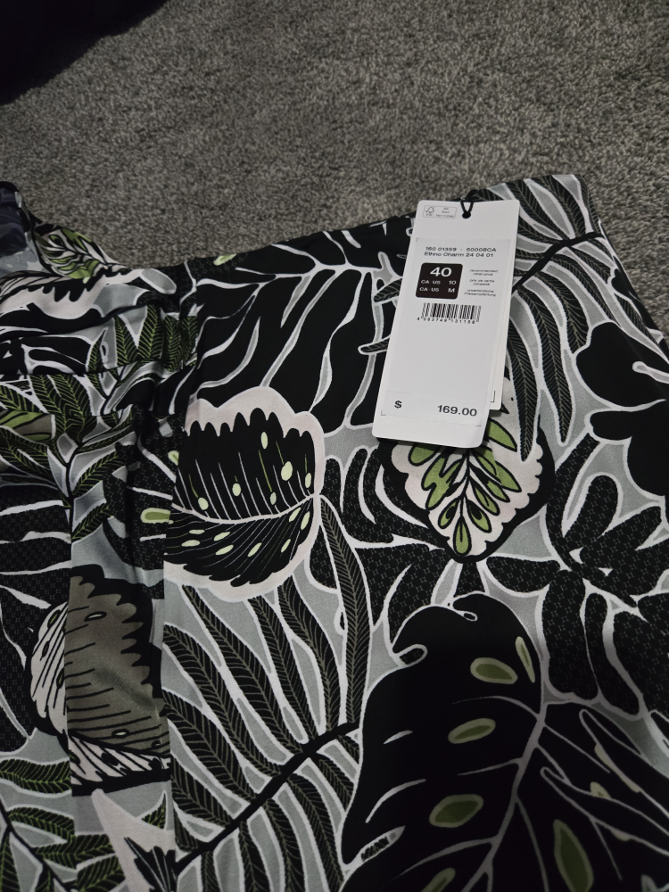 Olsen Leaf Print Skirt and Jacket Set - Size S - photo 3