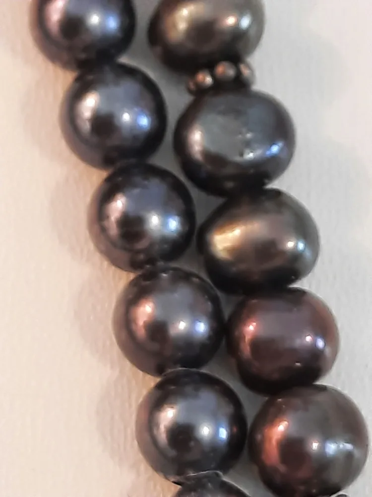 Black Pearl Necklaces one with 925 silver clasp image indicator(4)