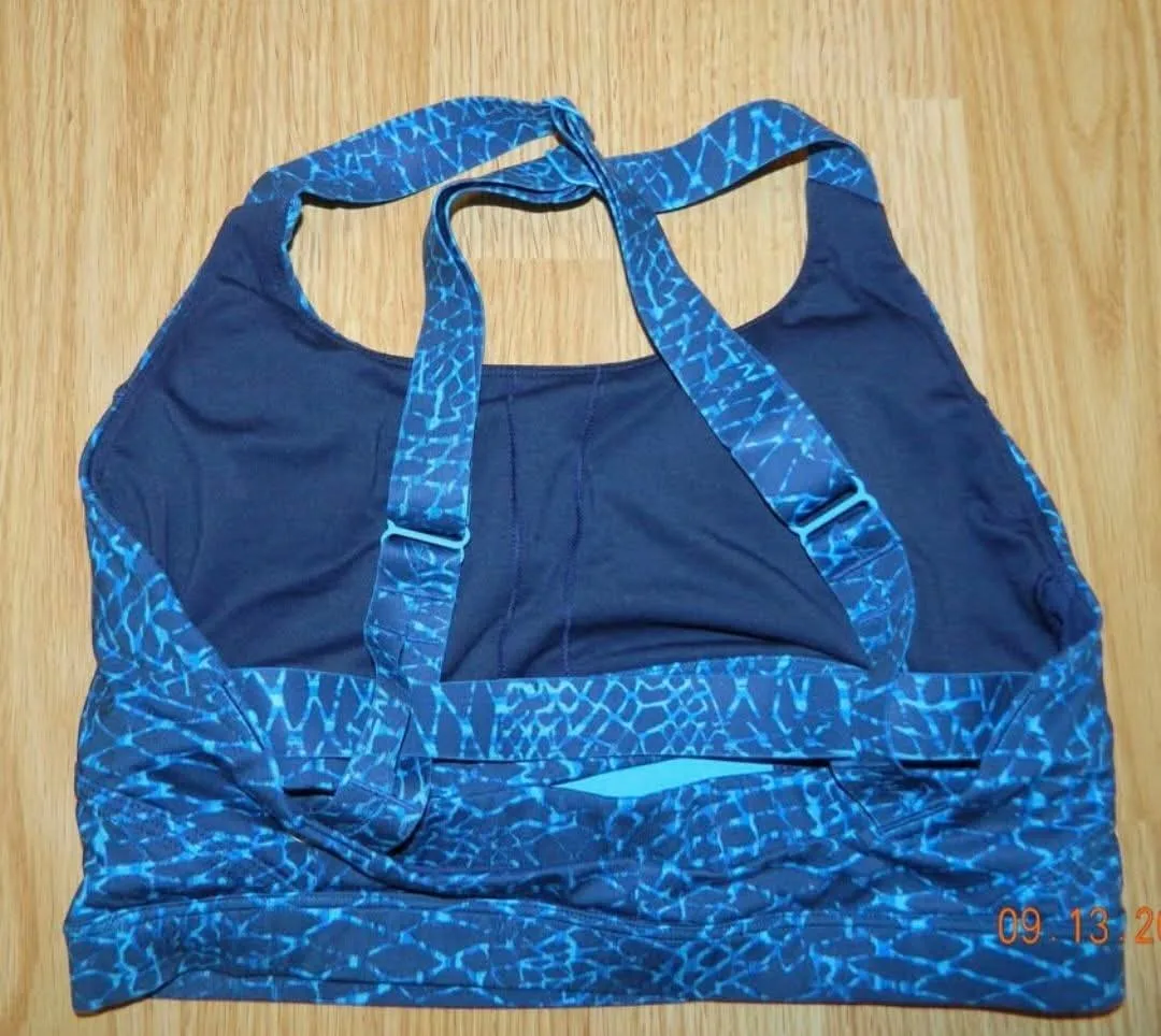 Lululemon pure practice Blue Sports Bra..size 6 image indicator(2)