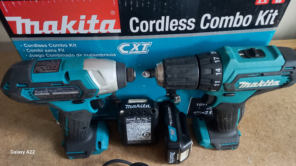 NEW Makita (Drill Driver + Impact Driver) - photo 2