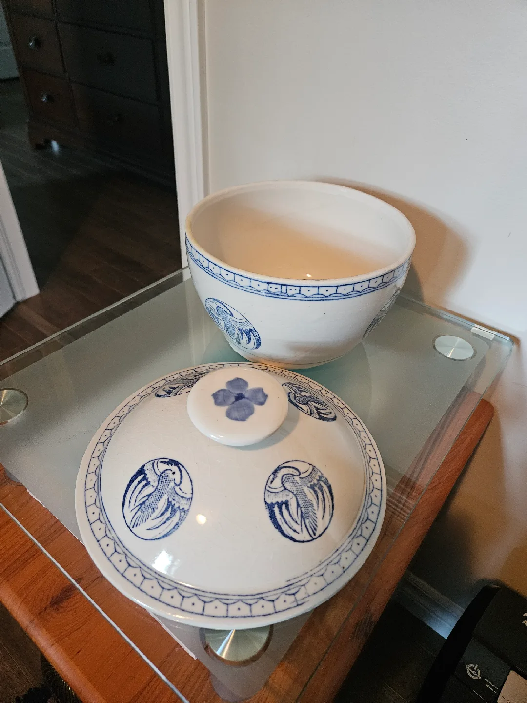 Vintage Blue & White Ceramic Bowl with Lid image indicator(2)