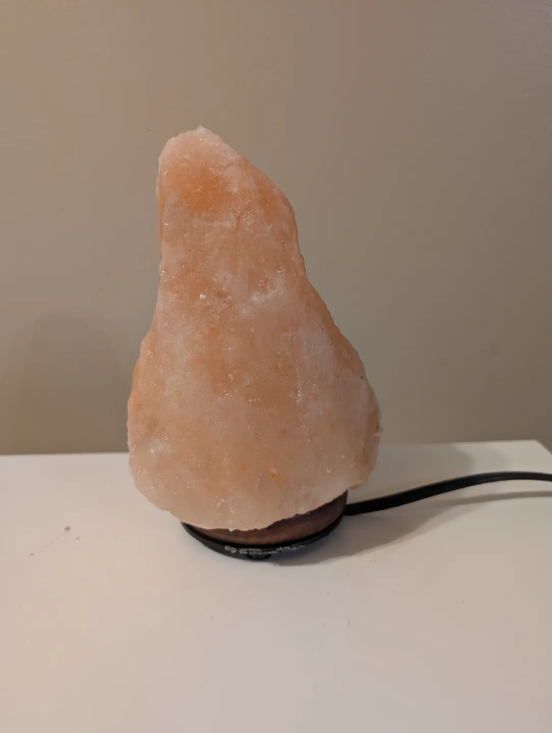 Himalayan Salt Lamp thumbnail