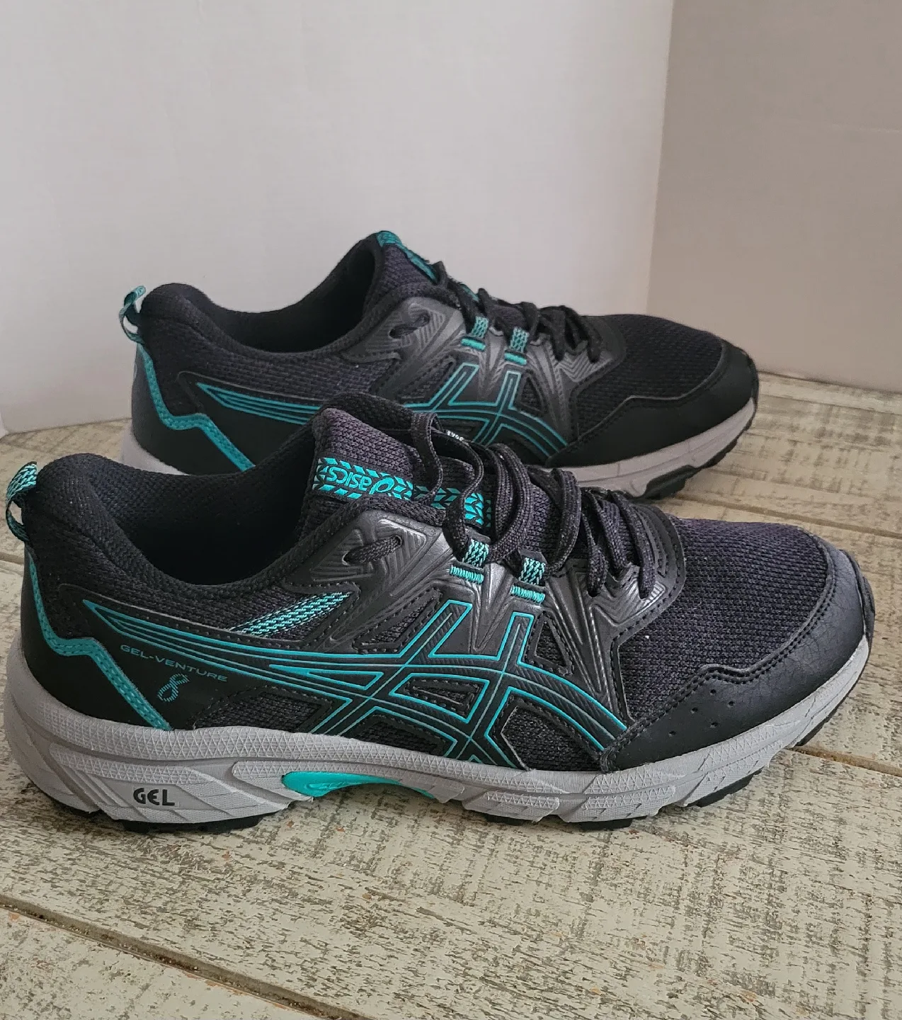Asics Gel-Venture 8 Trail Running Shoes - US 8.5 thumbnail