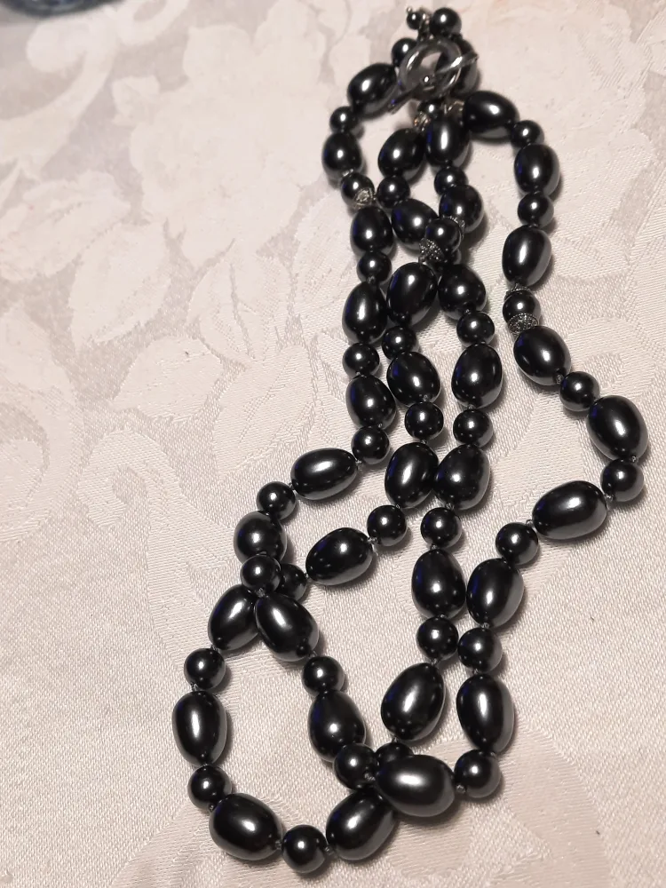 Grey  Monet Beaded  Necklace image indicator(10)