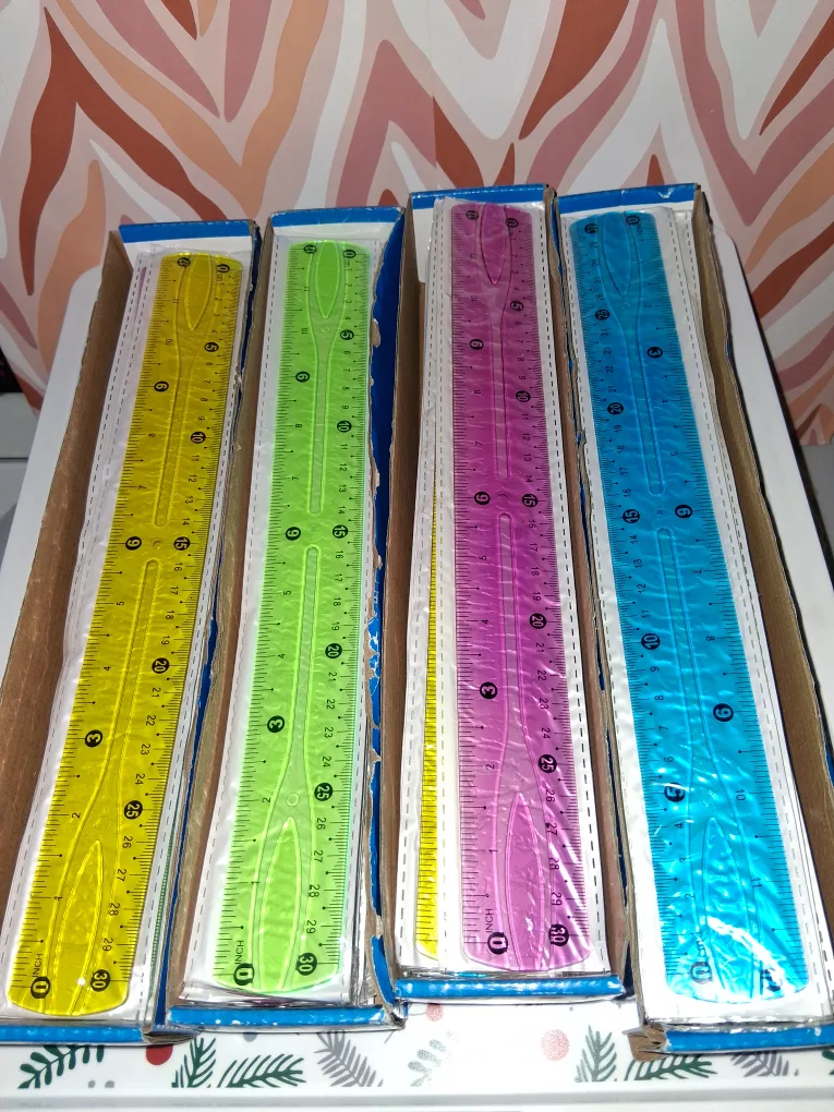 Flexible Plastic Ruler (colors) thumbnail