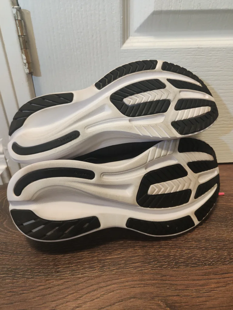 Saucony Ride 16 Women's Running Shoes - Size 9.5 image indicator(3)