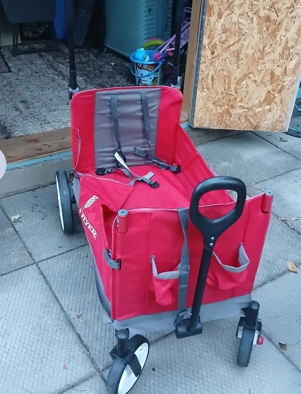 Evenflo Stroller - Grey & Black image indicator(6)