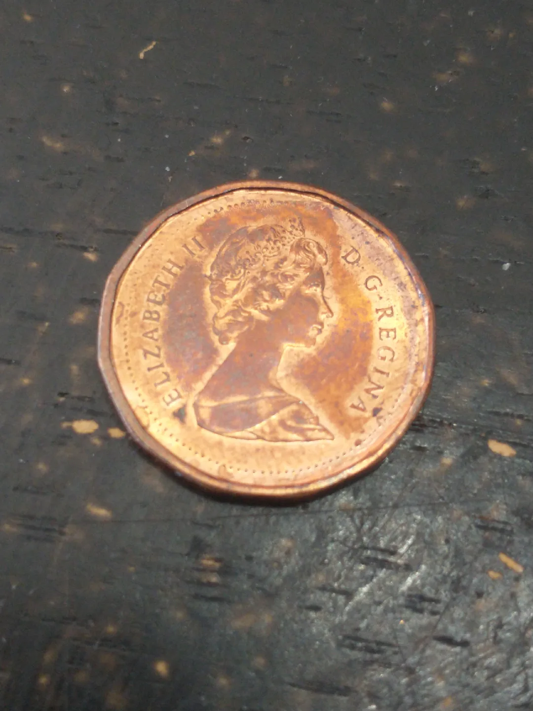 Unique 1983 Canada cent error coin - flawed beading and rim thumbnail