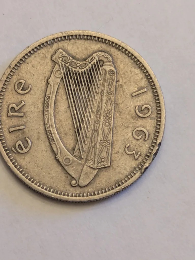 Vintage Coins - Assorted Years image indicator(8)