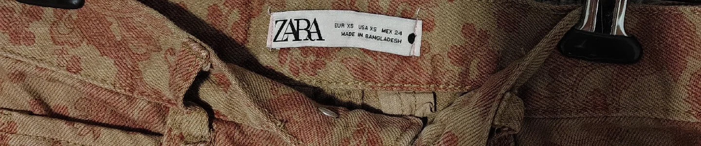 Zara Paisley Jeans - Size XS image indicator(3)