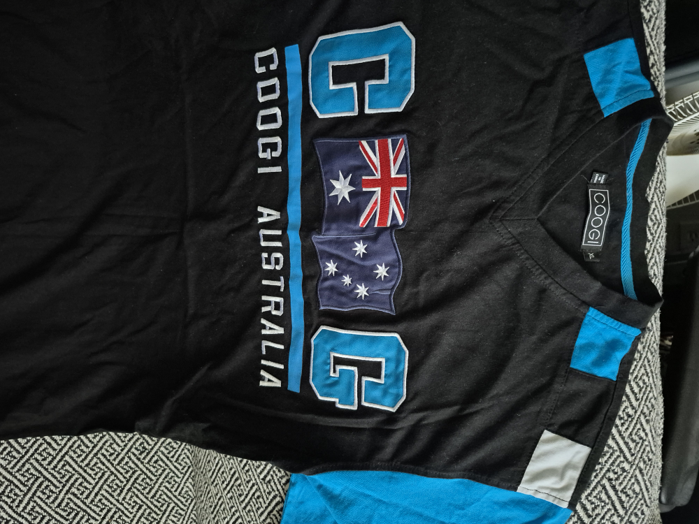 COOGI Australia Black T-Shirt, Size XL
