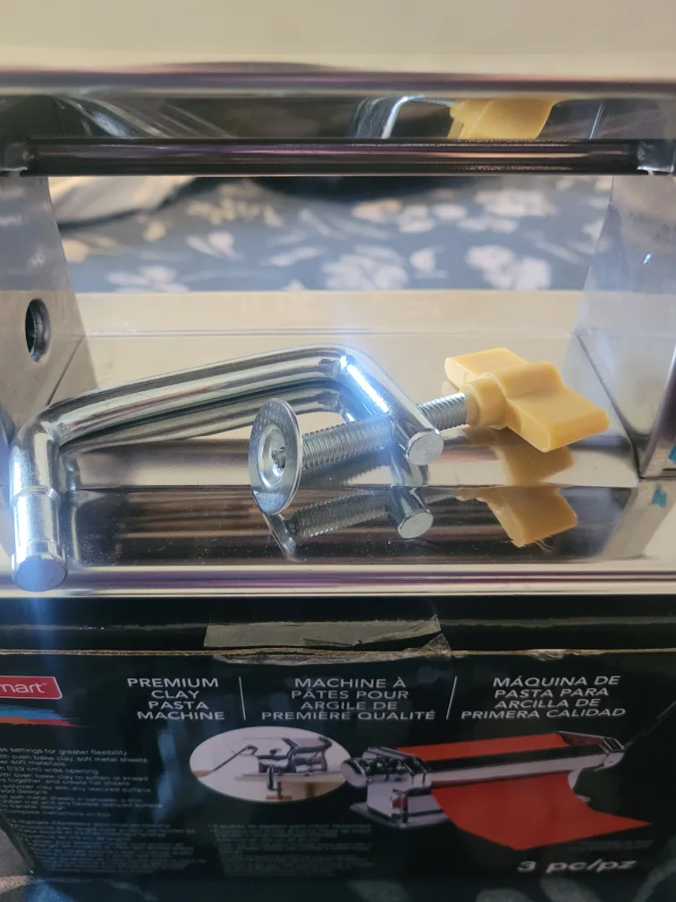 Craft Smart Premium Clay Pasta Machine - with Box! image indicator(2)