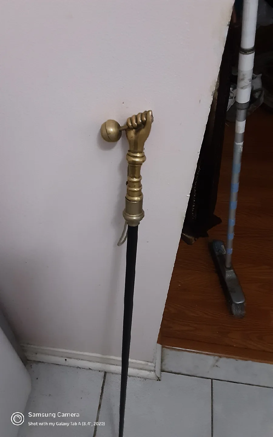 Vintage Walking Stick with Hand Handle,brass handel. image indicator(4)