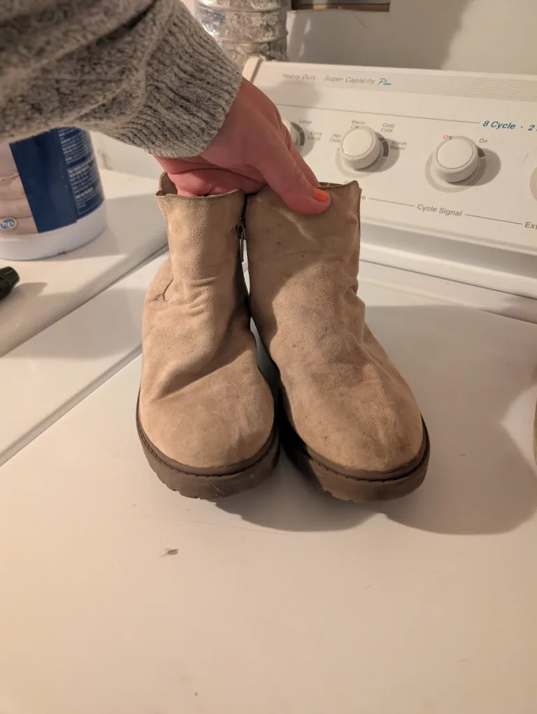 Faux Suede Fall Girls Boots thumbnail