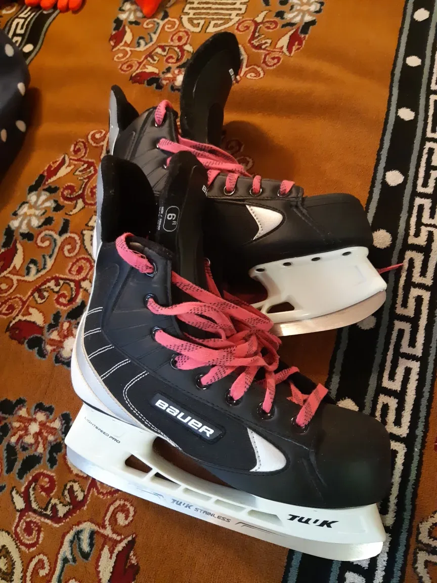 Bauer Lightspeed Pro Ice Skates - Size 7.5 US thumbnail