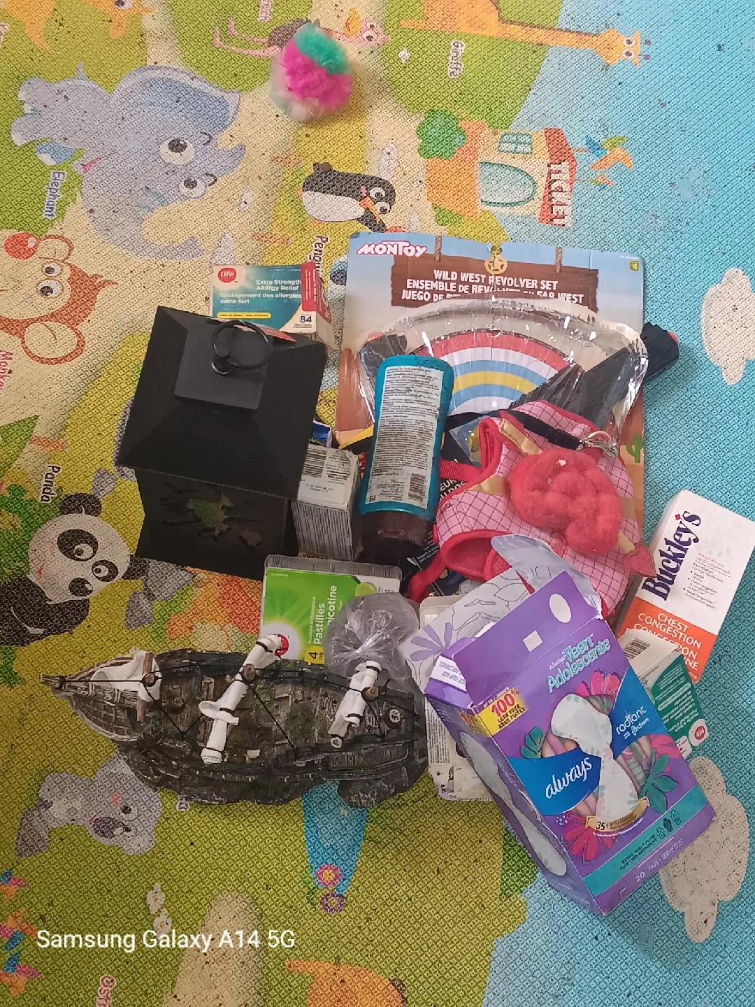 free stuff - must take whole bag  #freecycle 🥕 thumbnail