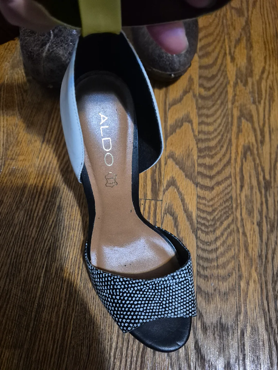 Aldo Heels - Size 8 image indicator(2)