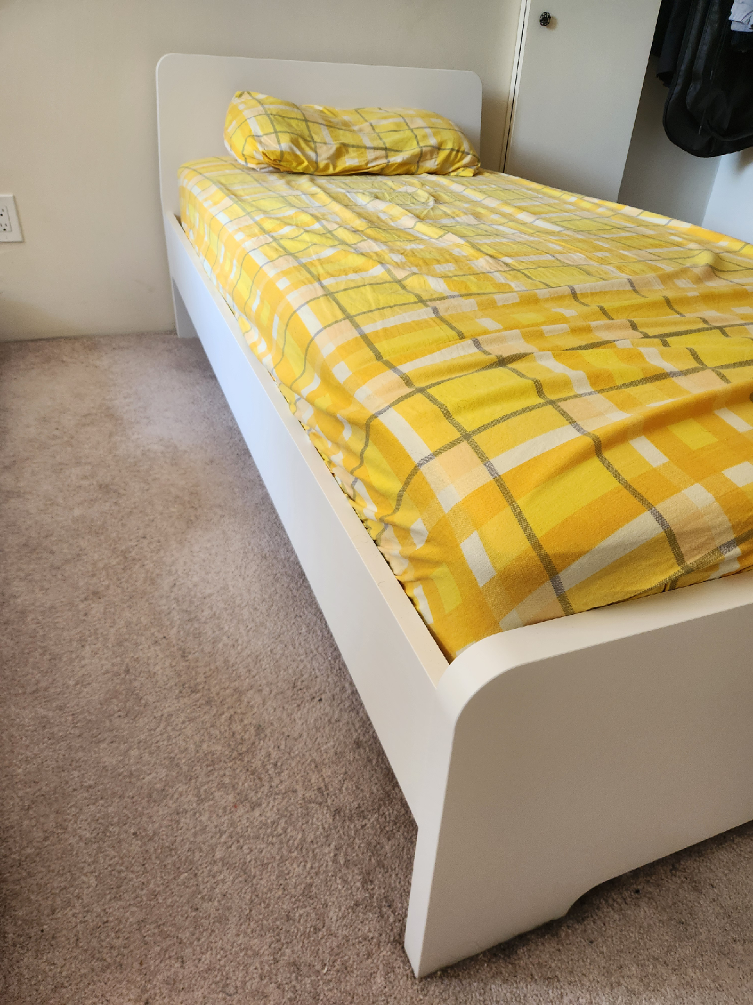 IKEA Single Bed (Without Mattress) - photo 2