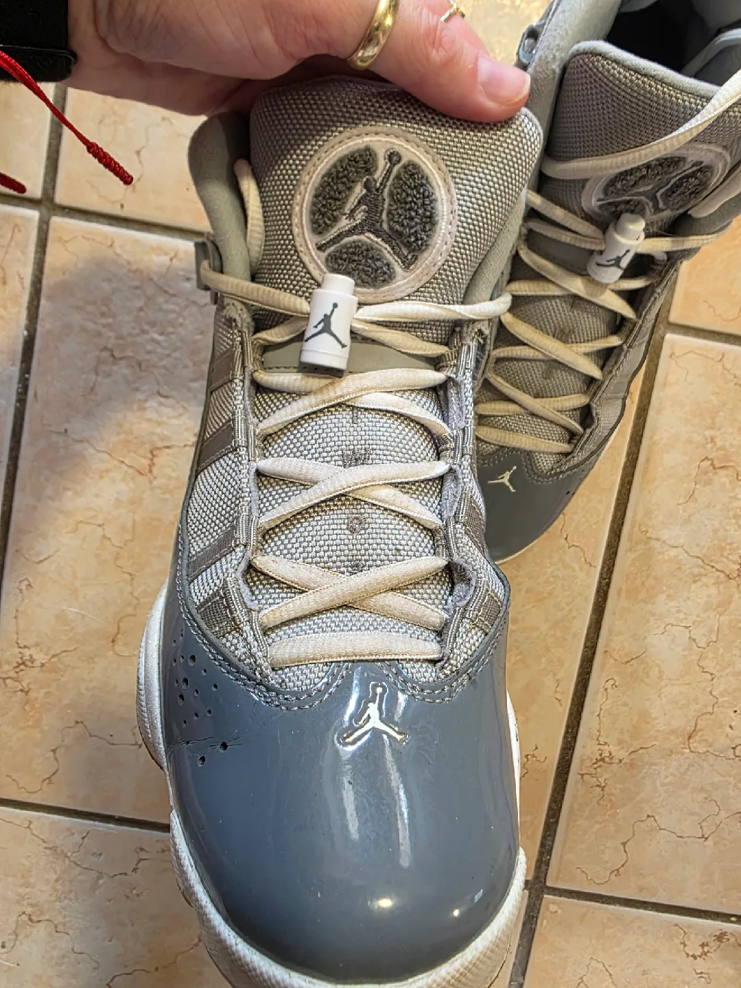 Kids air Jordans image indicator(2)