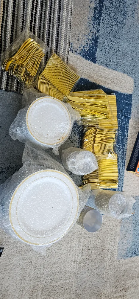 Party Supply Set - Plates, Cups, Cutlery thumbnail