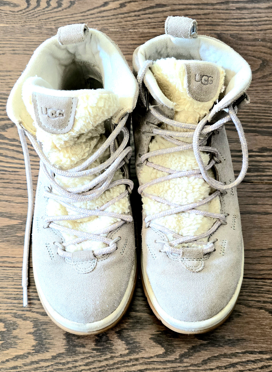 UGG Women's Boots Size 7.5