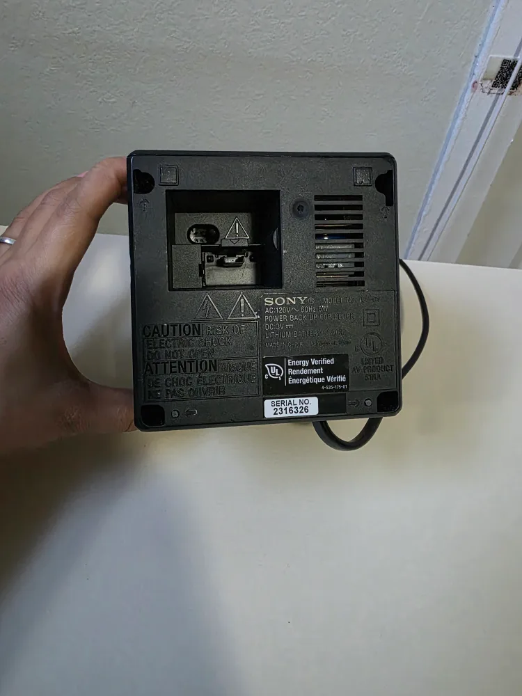 Sony ICFC1 Alarm Clock Radio, Black image indicator(7)