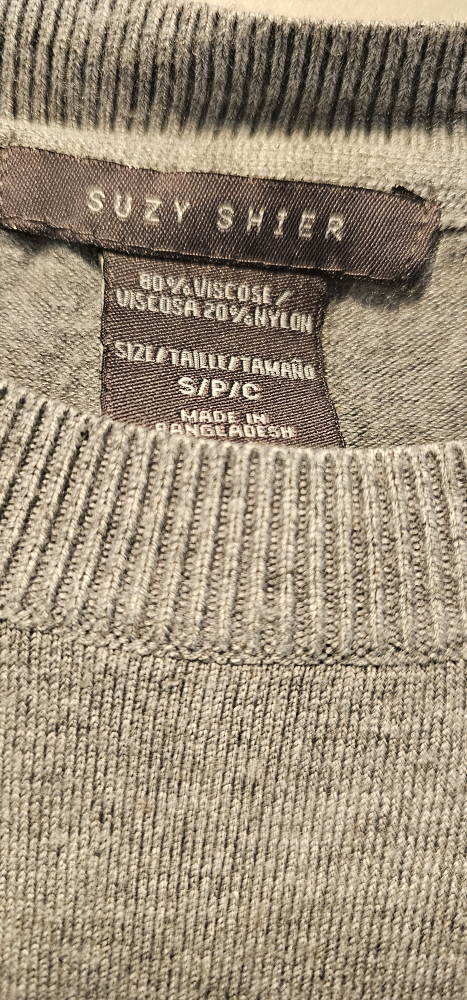 Suzy Shier Grey Long Sleeve Top - Size S - photo 2