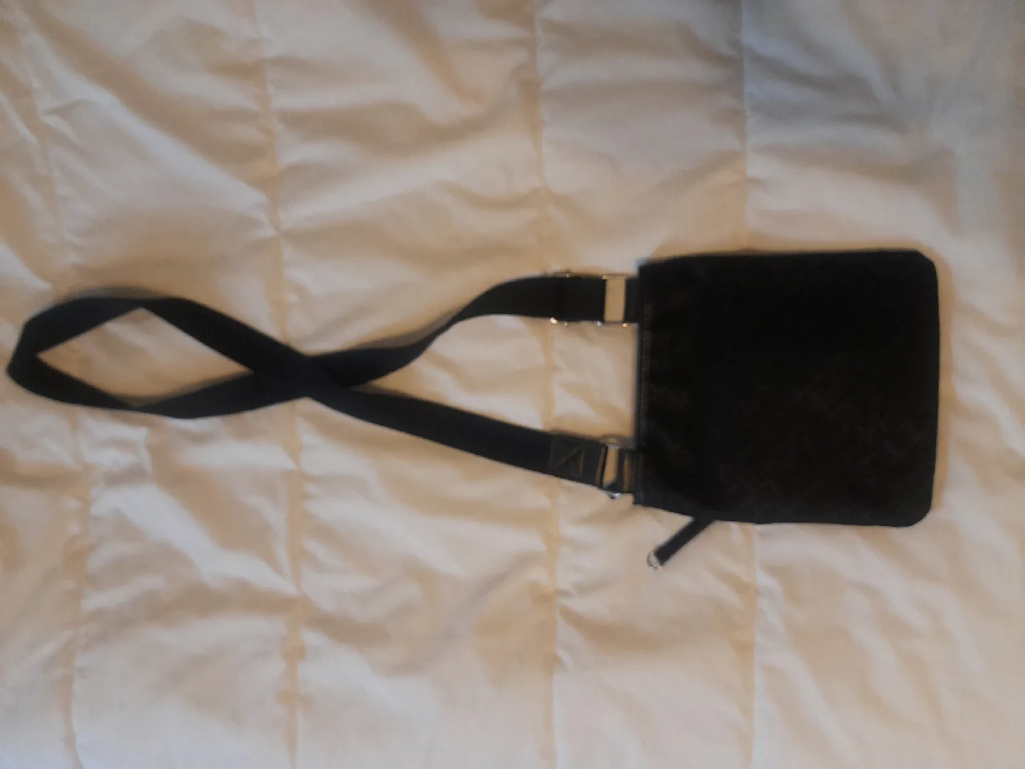 Tommy Hilfiger Black Crossbody Bag image indicator(3)