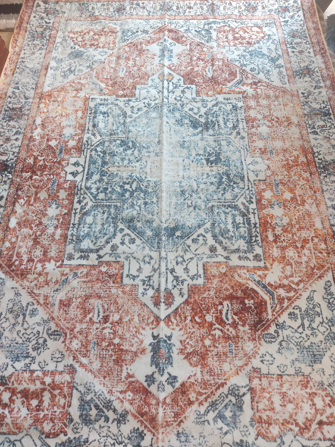 Patterned Area Rug washable 6ft ×9ft brand new - photo 3