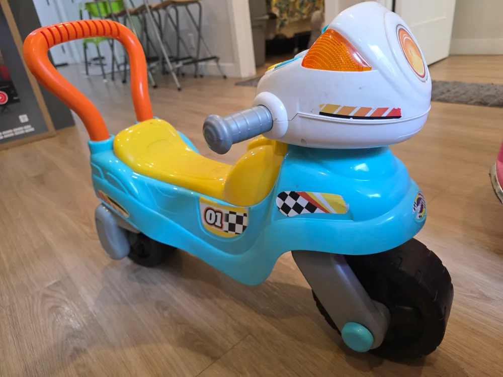VTech Ride-On Motorcycle image indicator(4)