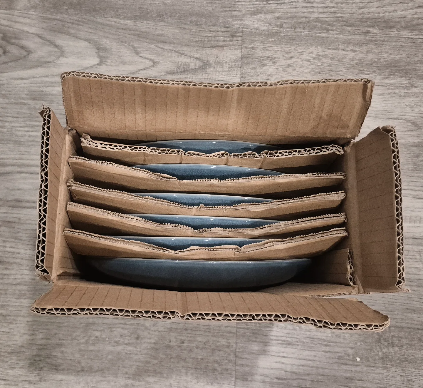 MONITO Ceramic Plates Set of 6, 8.5" Dinnerware Set image indicator(6)