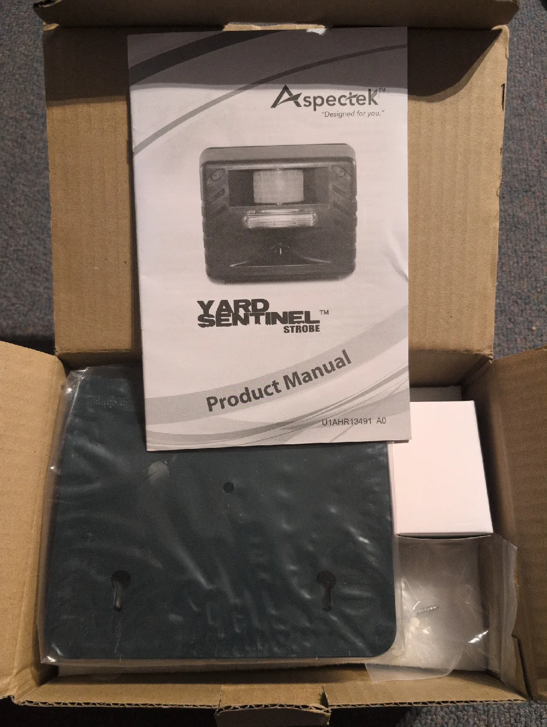 Aspectek Yard Sentinel Strobe - New in Box! thumbnail