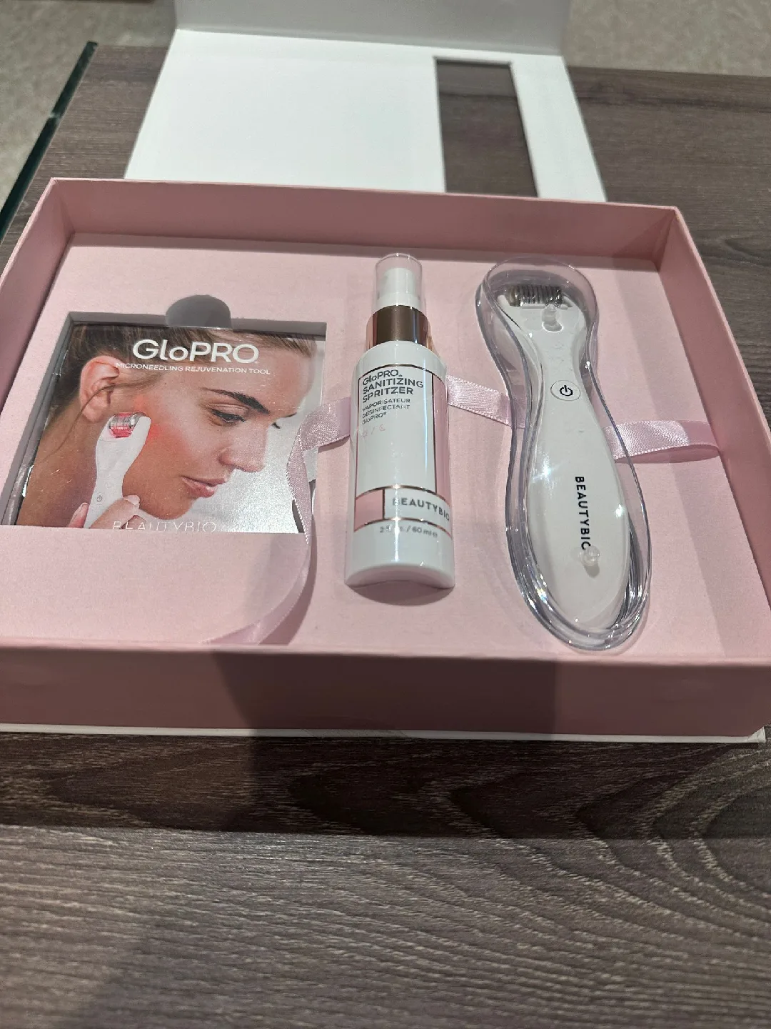 GloPRO MicroNeedling Rejuvenation Tool image indicator(3)