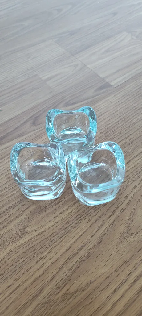 Set of 3 Clear Glass Candle Holders image indicator(5)