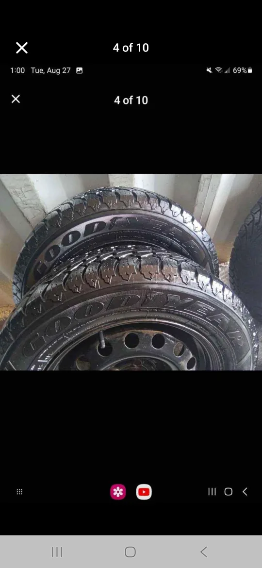 Set of 4 GOOD YEAR winter tires rims (225 65 17) image indicator(4)