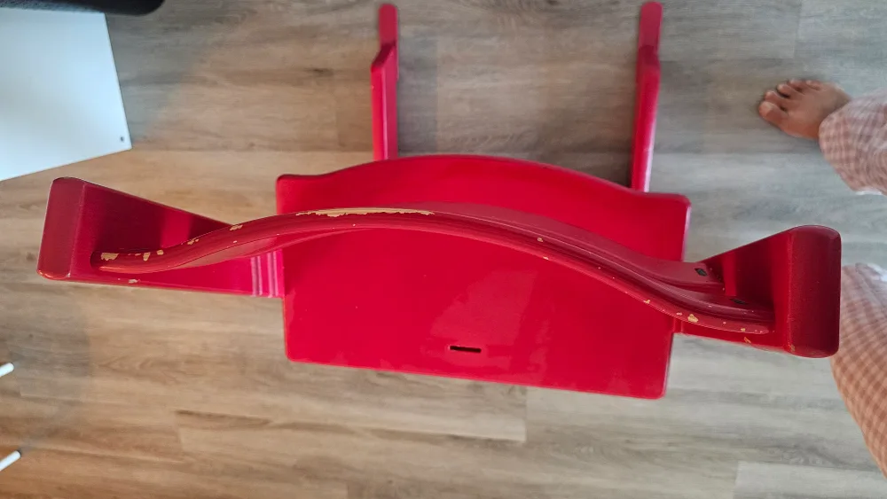 Red Stokke Tripp Trapp High Chair image indicator(2)