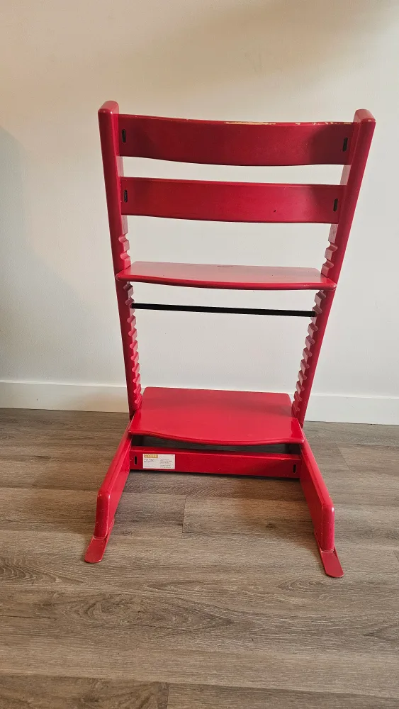 Red Stokke Tripp Trapp High Chair image indicator(3)