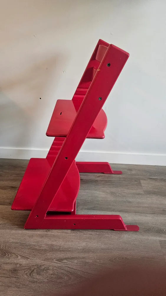 Red Stokke Tripp Trapp High Chair image indicator(4)