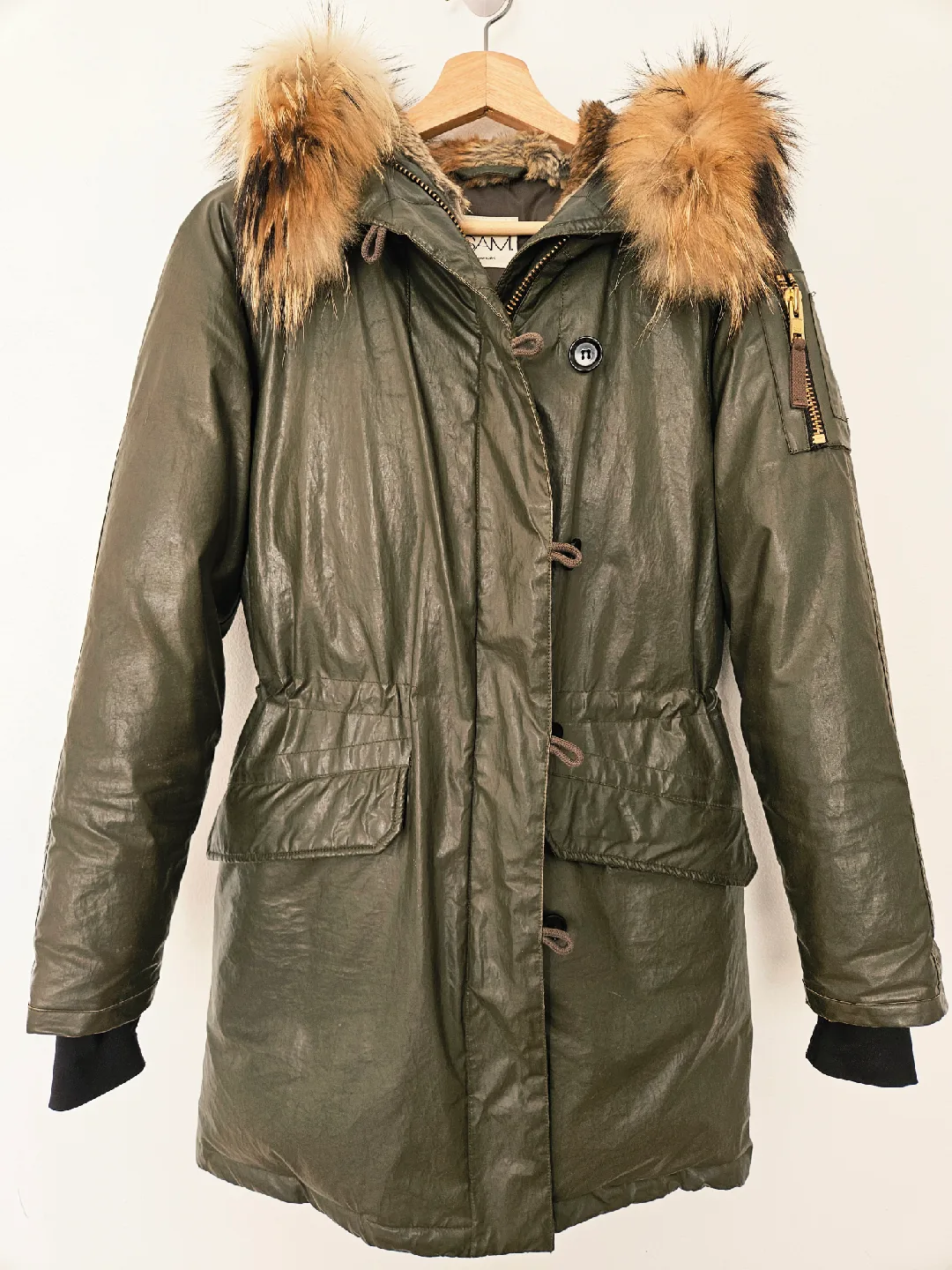 SAM. Olive Green Goose Down Jacket with Fur Hood image indicator(3)