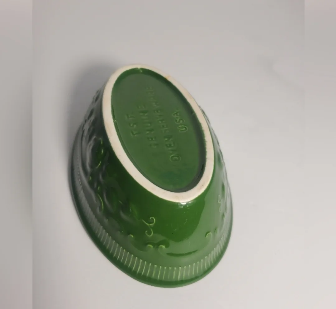 Vintage Genuine Glass Small Green Oval Bowl TST Serving USA image indicator(6)