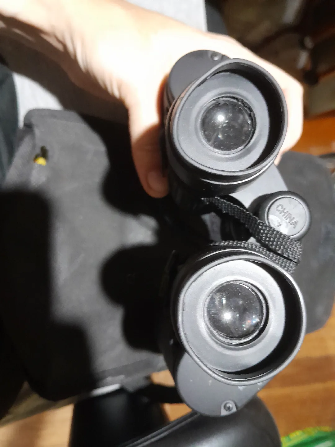 MISSIL Binoculars with Case thumbnail