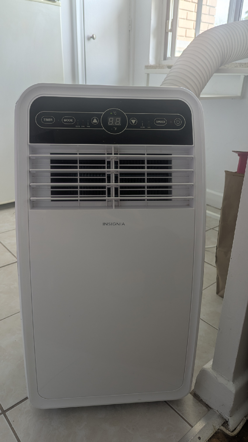 Insignia Portable Air Conditioner 8000 BTU
