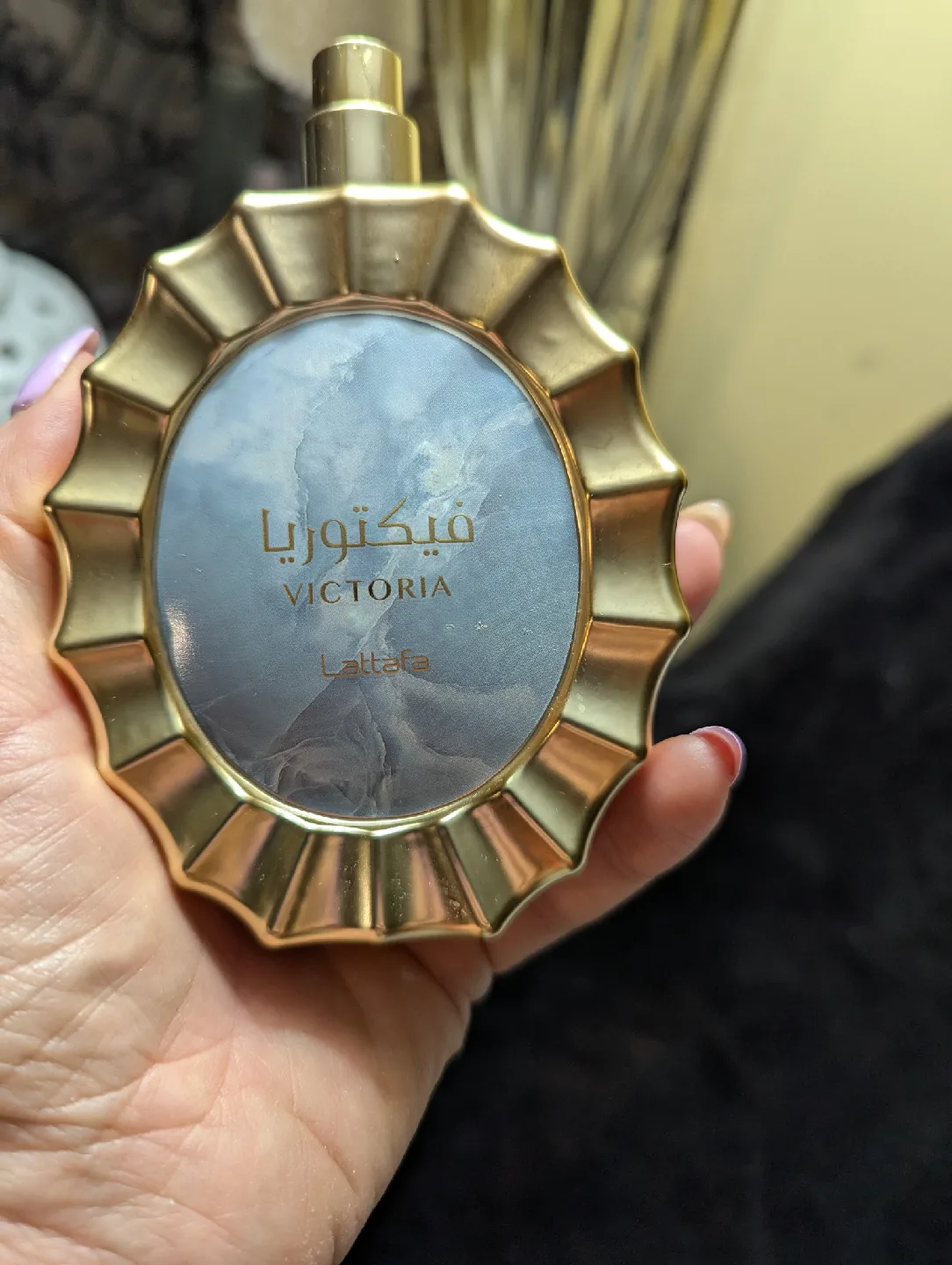 Lattafa Victoria Perfume thumbnail