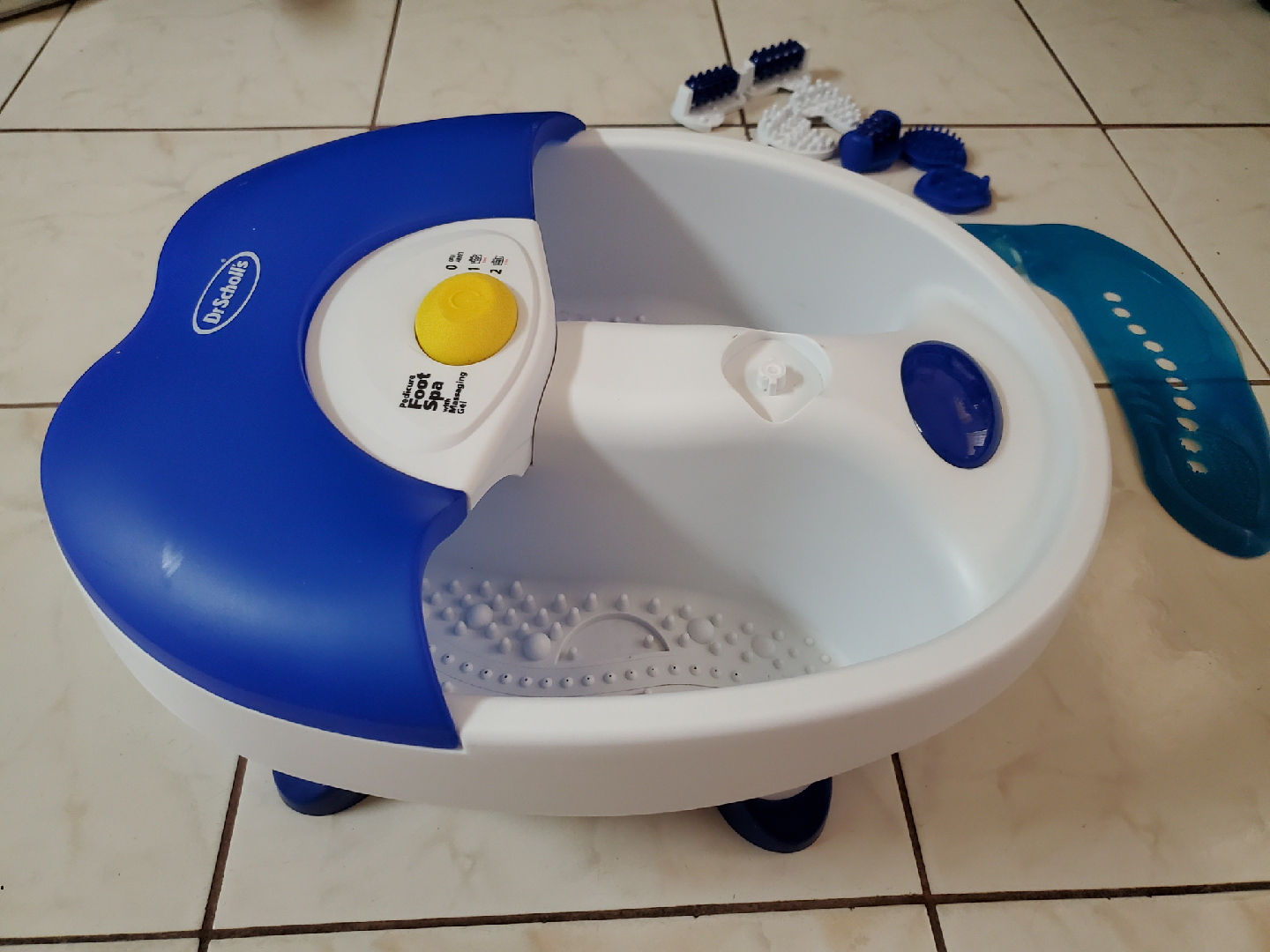 Dr. Scholl's Pedicure Foot Spa - photo 3