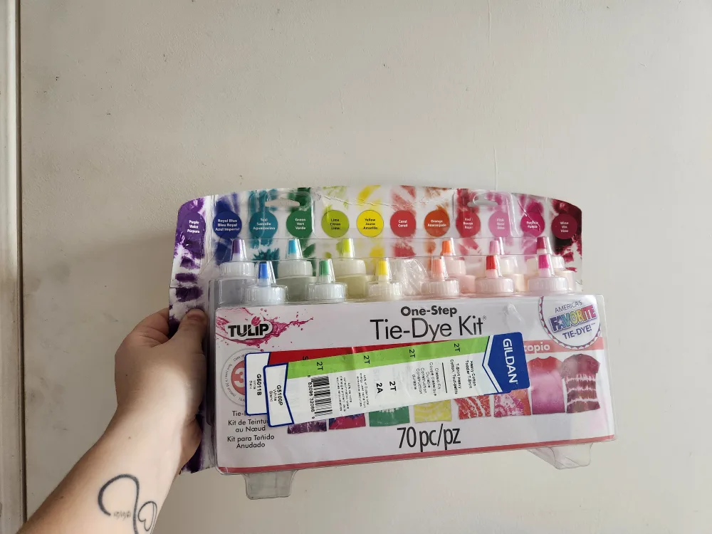 tie dye thumbnail
