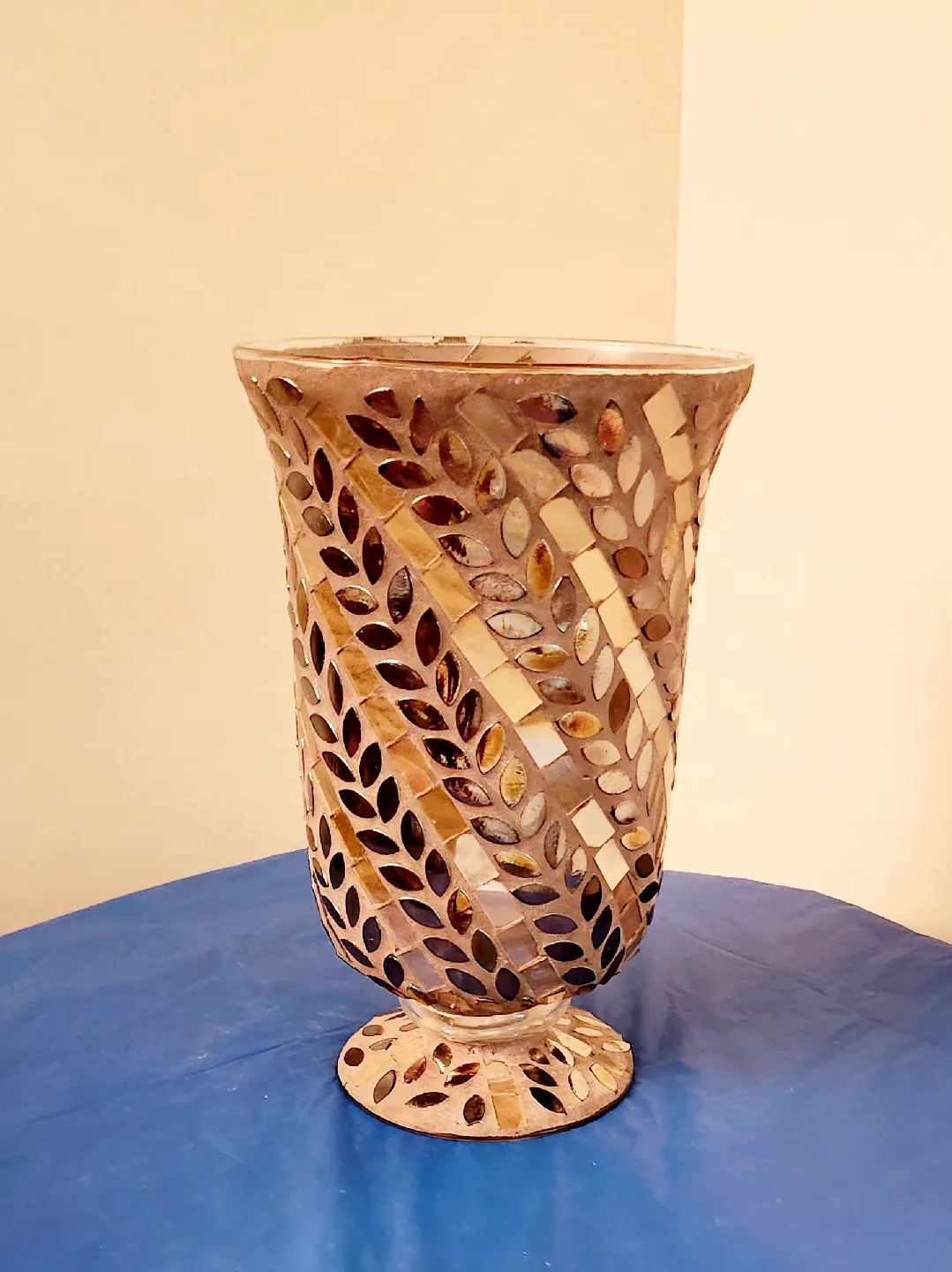 Mosaic Vase - Decorative Brown Glass Vase thumbnail