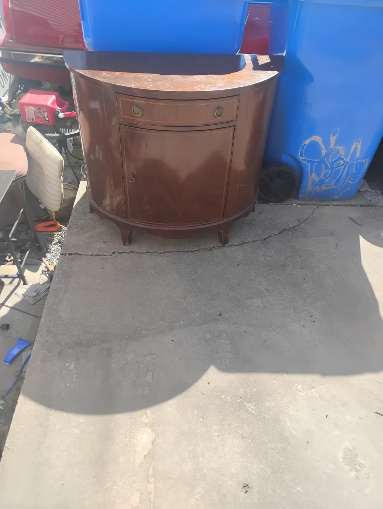 for sale kittinger dresser  $200.00 thumbnail