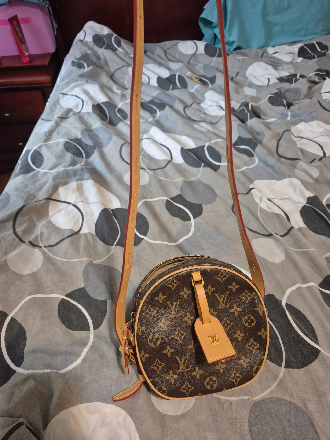 Louis Vuitton Round Crossbody Bag thumbnail