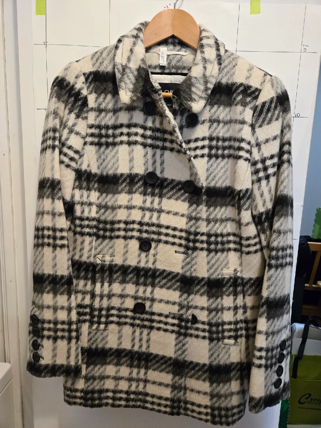 Chic Plaid Coat image indicator(2)